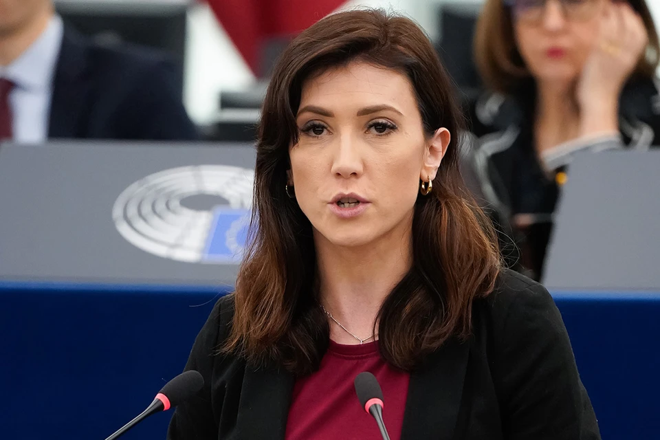 Депутат Европарламента от Польши Ева Зайончковская-Герник - о Зеленском: "Такую гадюку на груди нашего государства вырастили польские власти своей жалкой политикой уступок и безвозмездной помощи". Фото: Европарламент