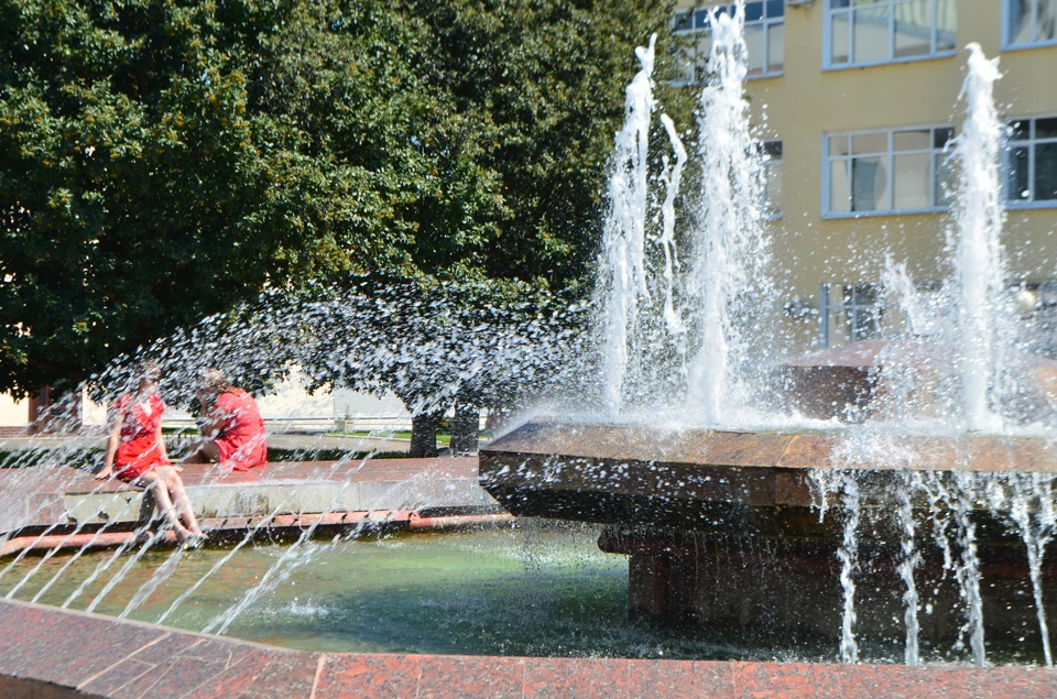 Столбики термометров в Курской области уже почти неделю штурмуют отметку +30 градусов