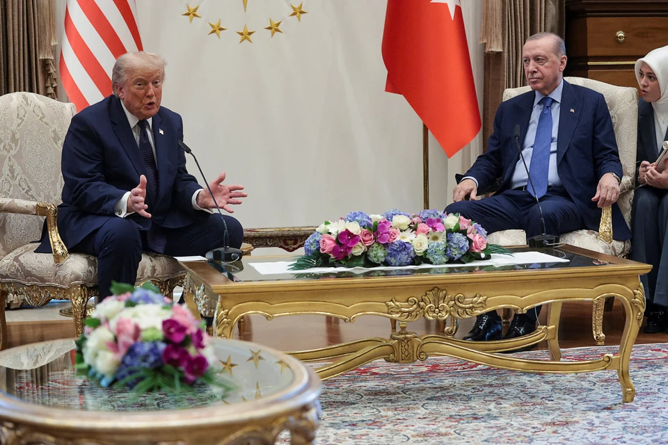 Трамп заявил о разочаровании в НАТО и что он мог бы не поехать на саммит альянса