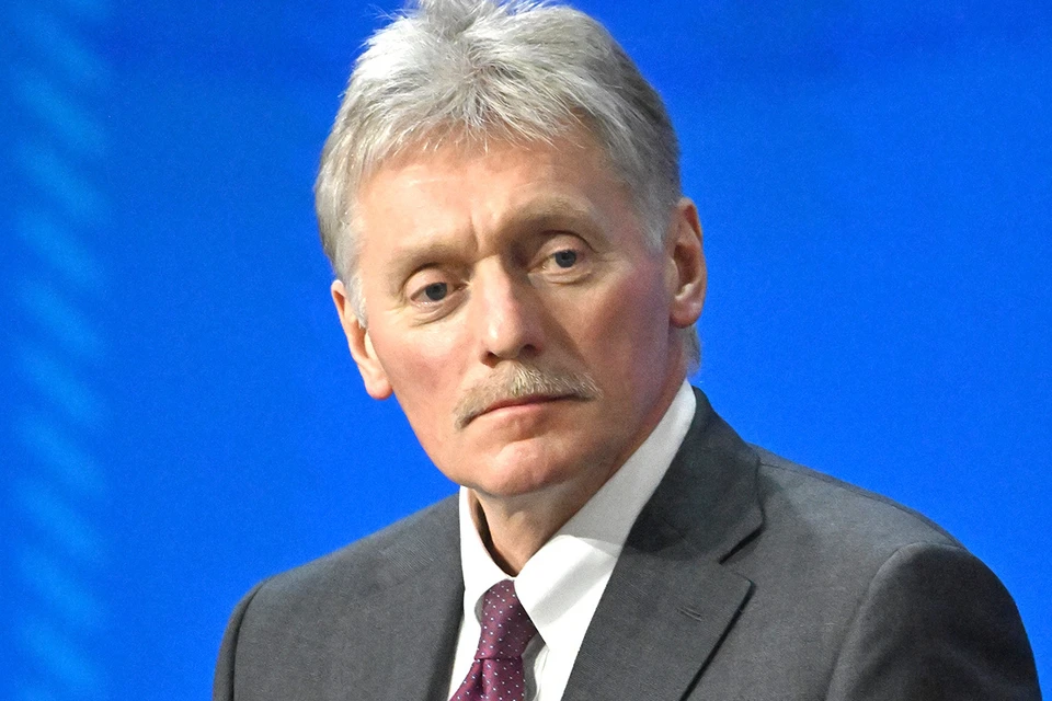 Пресс-секретарь Президента РФ Дмитрий Песков провел брифинг для российских и иностранных СМИ.