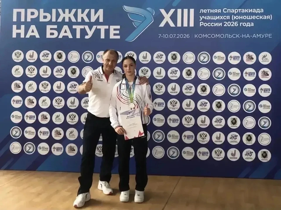 Настя Горбунова заняла второе место именно в двойном минитрампе. Фото: правительство Оренбуржья