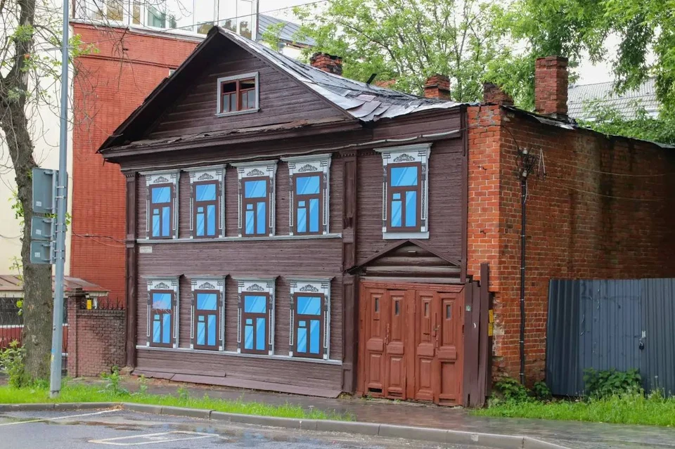Исторический дом на улице Шевченко в Нижнем Новгороде продали за 16,3 млн рублей. Фото: Телеграм-канал Егора Полякова