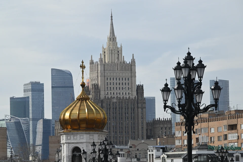МИД России назвал ложью сообщения о «выездных визах» для граждан РФ