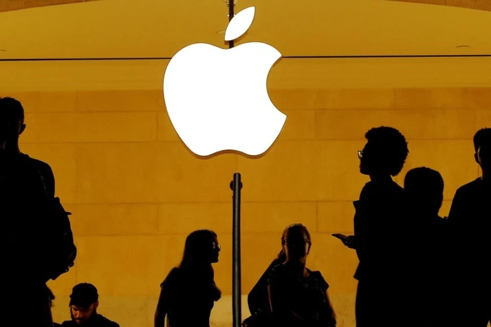 Американская корпорация Apple стала самой дорогой компанией в мире