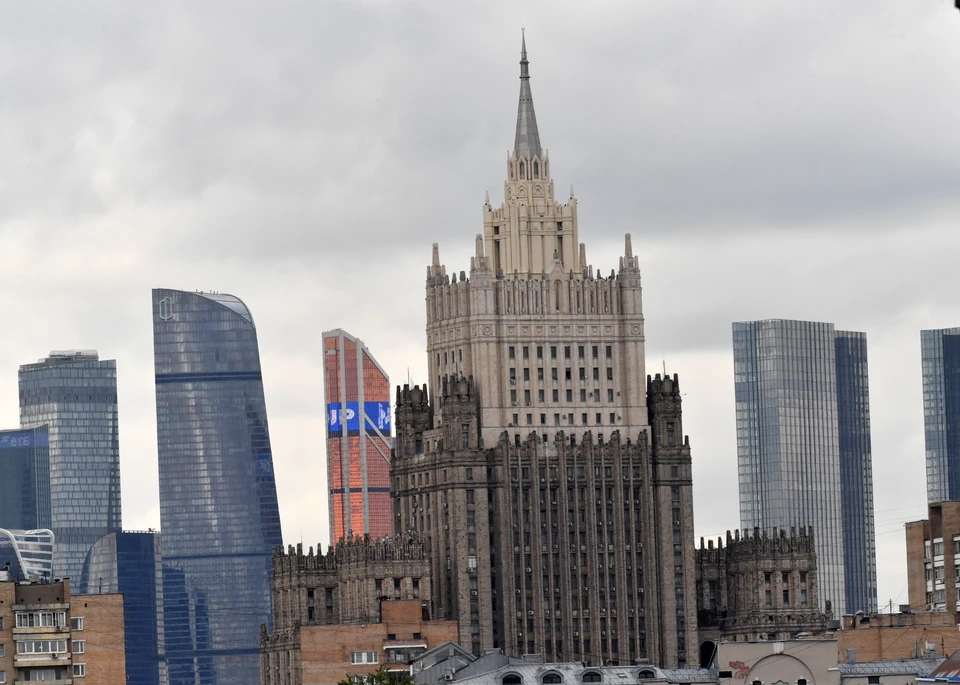 МИД РФ дал двум итальянским дипломатам три дня на выезд из России