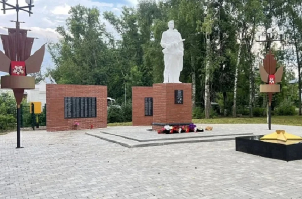 В 2026-м году ярославцы приводят в порядок воинские захоронения и мемориалы по всей области.