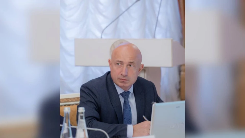 В 2024 году Олег Минаков подписал контракт с минобороны РФ. Фото: правительство Воронежской области