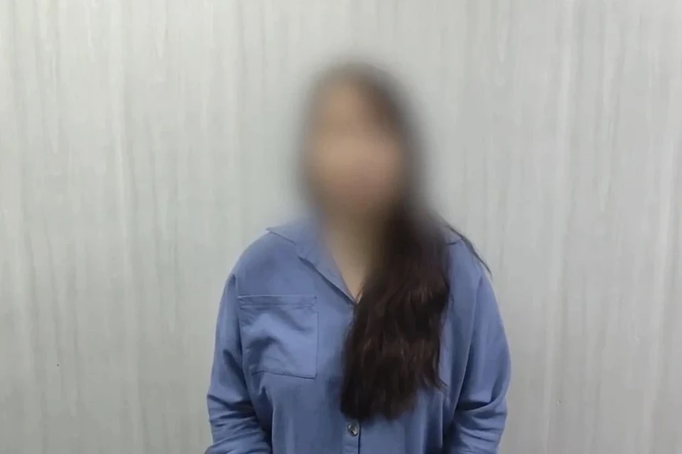 Девушку задержали в тот же день. Кадр с оперативного видео.