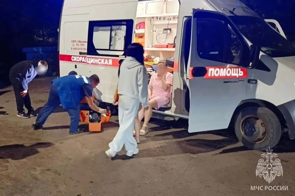 Четыре человека попали в больницу после столкновения двух катеров на Волге. ФОТО: МЧС по Ивановской области