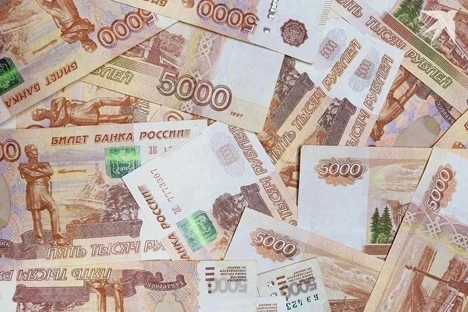 Мошенники украли у жителя Коми 4,5 млн рублей под предлогом покупки авто