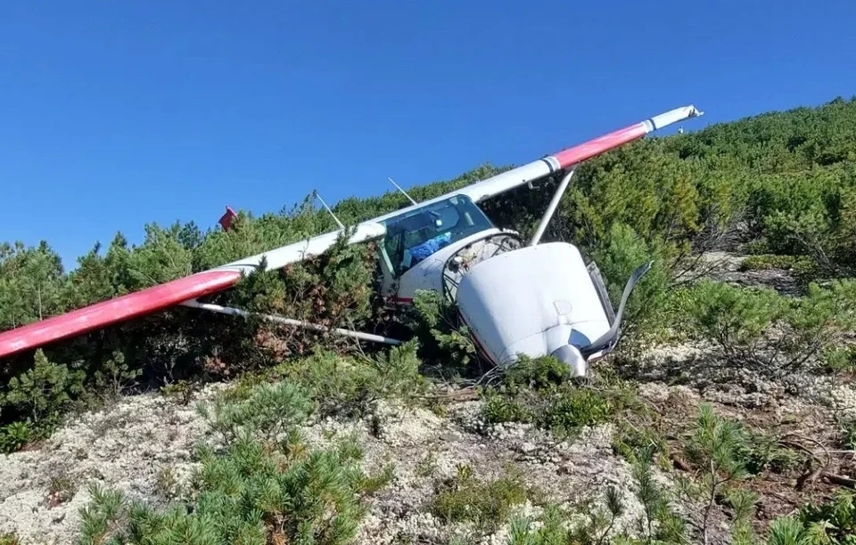 Появились фото с места крушения пропавшего Cessna 182 в Иркутской области. Фото: https://vk.ru/i_kobzev / предоставлено спасателями