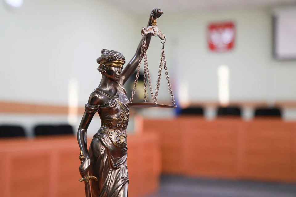 Суд применил медицинские меры к женщине, напавшей на соседей в Барнауле.
