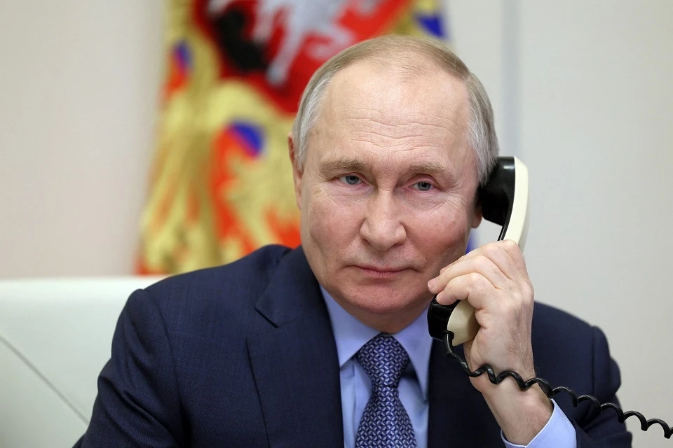 Путин узнал у командира 76-й десантно-штурмовой дивизии о настроении в войсках