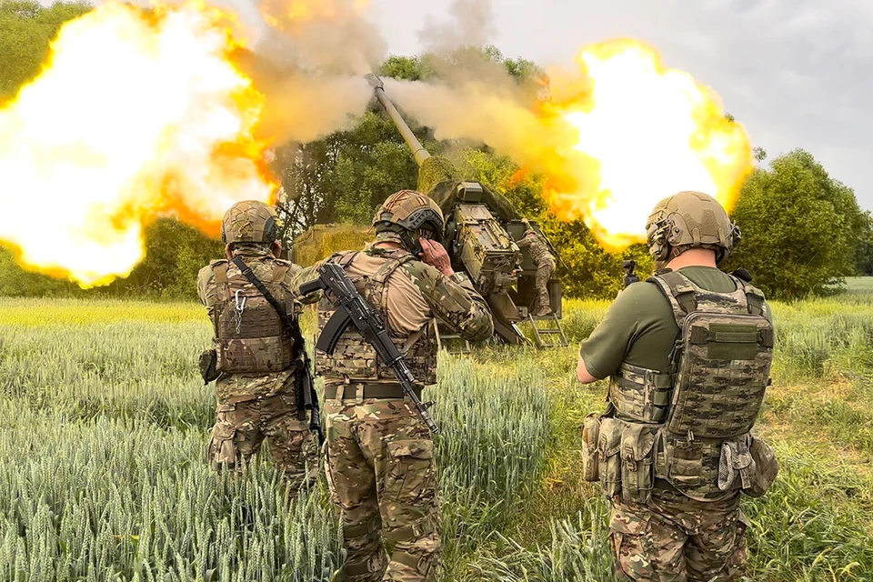 ВСУ в Харьковской области зажимают в Волчанский мешок