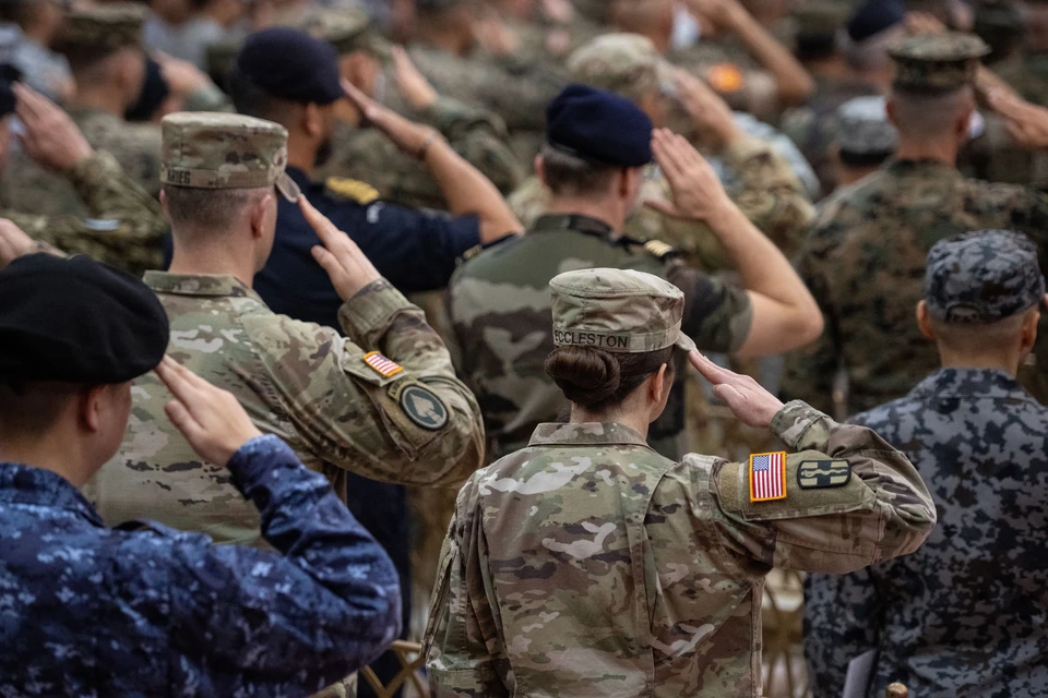 Посол Ирана Джалали назвал плачевным моральное состояние военных США