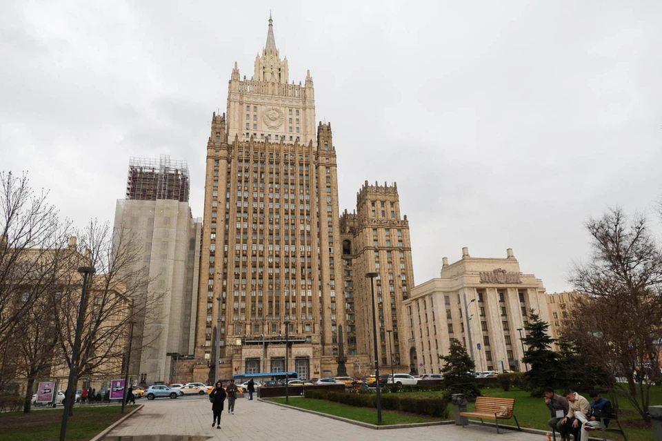 МИД РФ: сложно обсуждать мирные сценарии, пока в НАТО не осуждают теракты ВСУ. Фото: Belkin Alexey/news.ru/Global Look Press