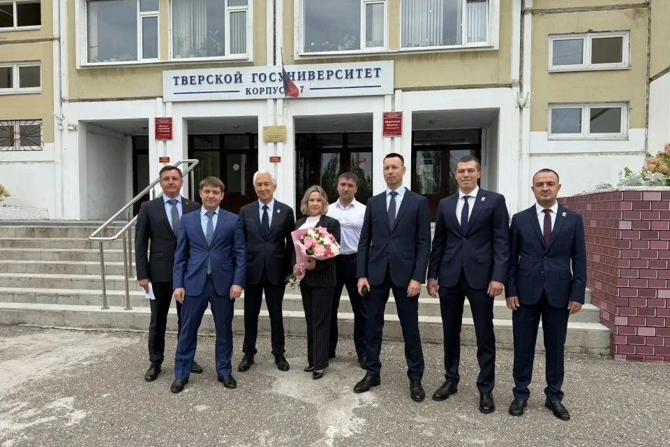 В ТвГУ. Фото: пресс-служба фракции "Единая Россия" в Государственной Думе