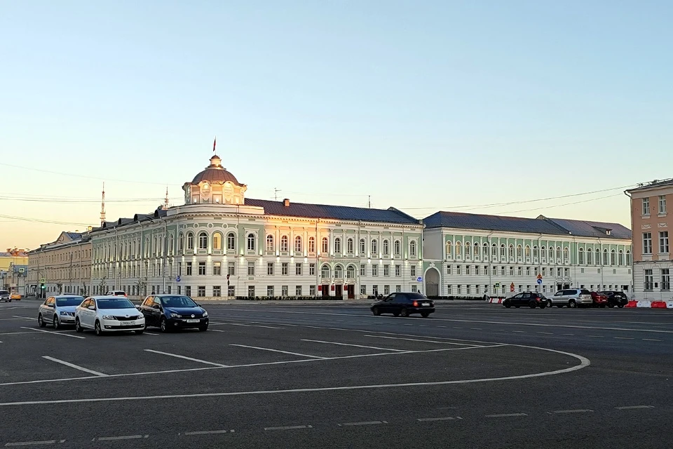 Областным правительством принят пакет мер поддержки участников СВО.