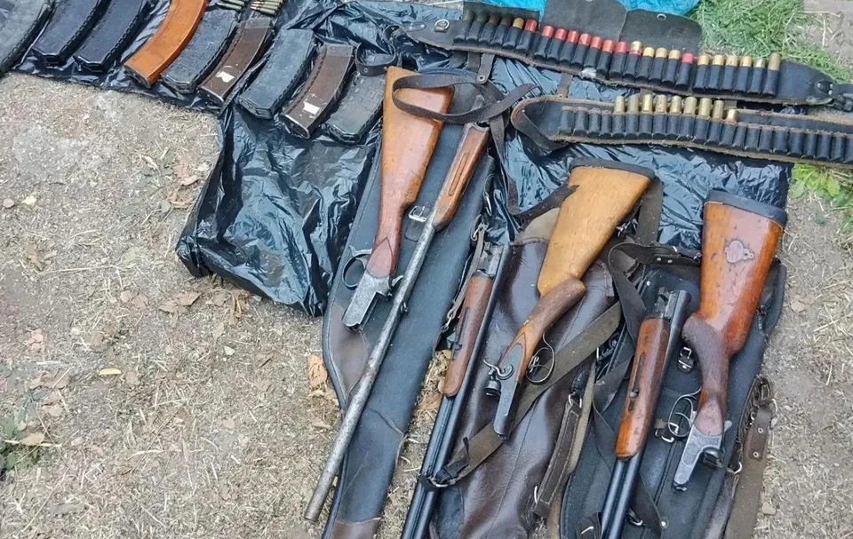 Дома у мужчины нашли оружие и боеприпасы