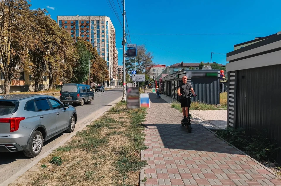 В Мариуполе с 1 сентября начали действовать обновленные правила размещения нестационарных торговых объектов. Фото: МАХ/Кольцов