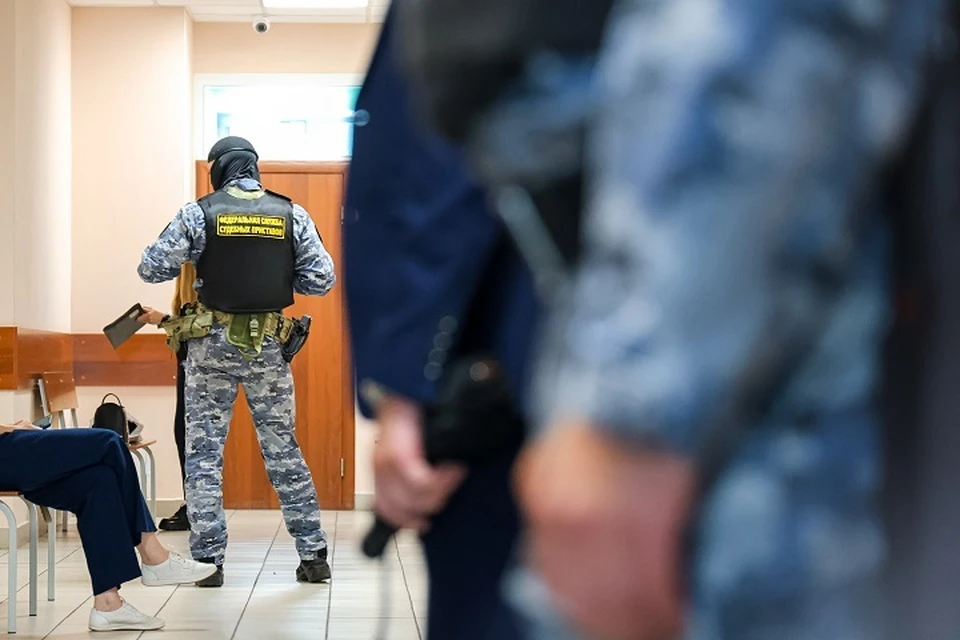 Уголовное дело из-за отказа снести здание завели в Приморье