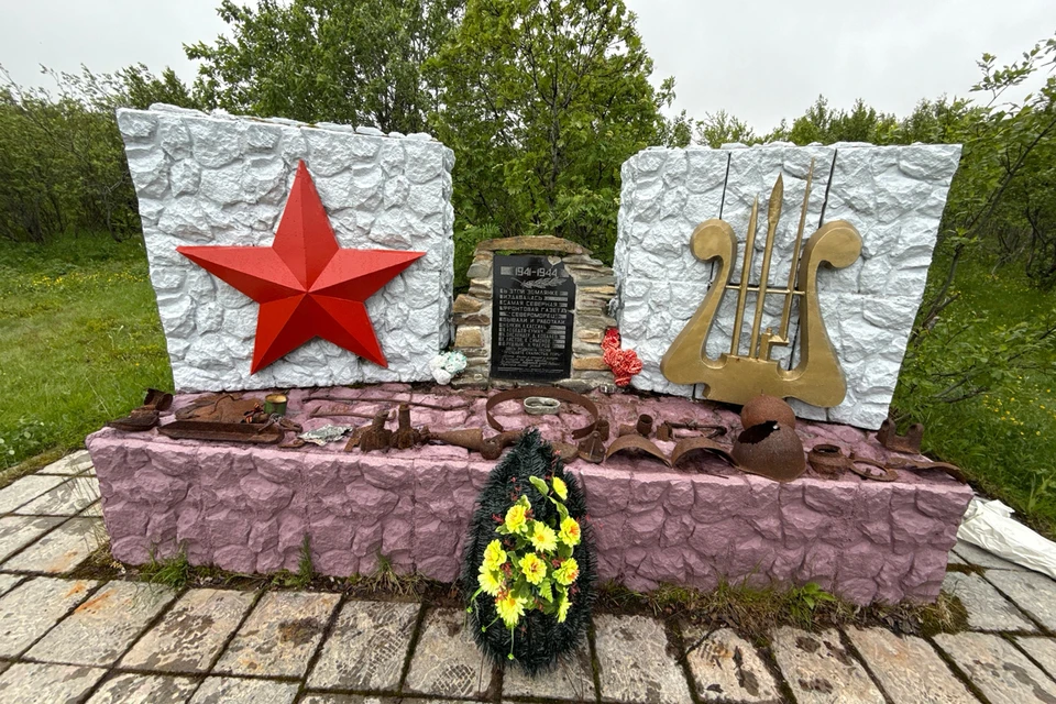 Мемориал на Среднем открыли в 1992 году.