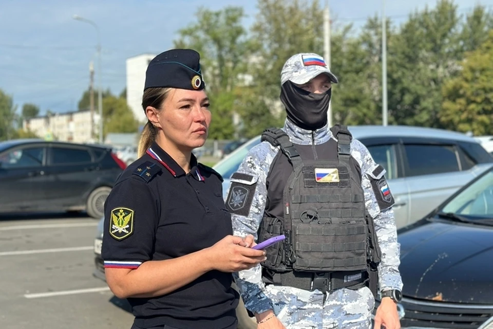 Приставы проверили более 100 машин. Фото: пресс-служба УФССП по Удмуртии