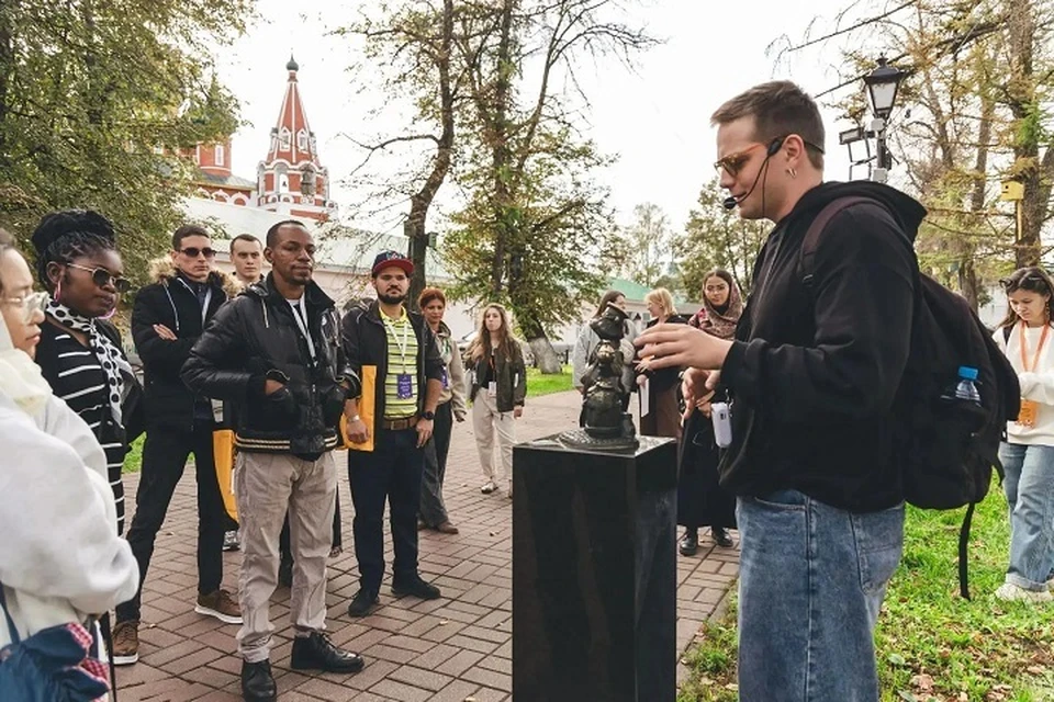 Иностранцев впечатлили ярославские медведики.
