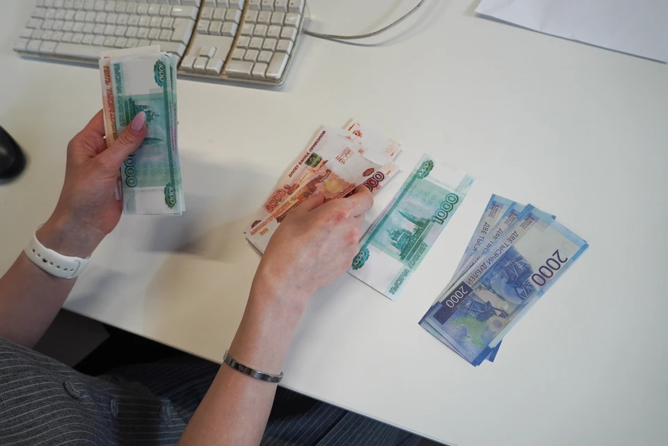 Медработник из Успенки потеряла почти 2,2 млн рублей, пытаясь купить автомобиль