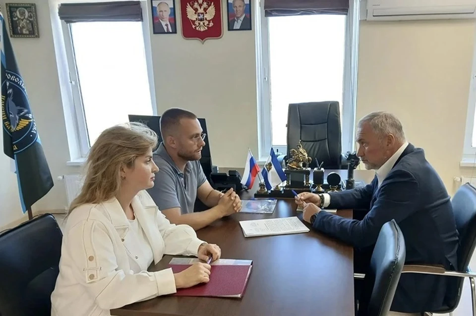 В Херсонской области продолжается развитие сети молодежных пространств «Флагманы возможностей» под эгидой Движения Первых. Фото: MAX-канал Владимира Сальдо