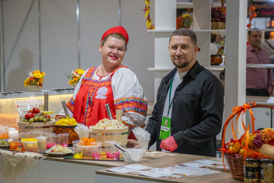 Продукция со знаком качества «Сделано на Кубани» на выставке.
