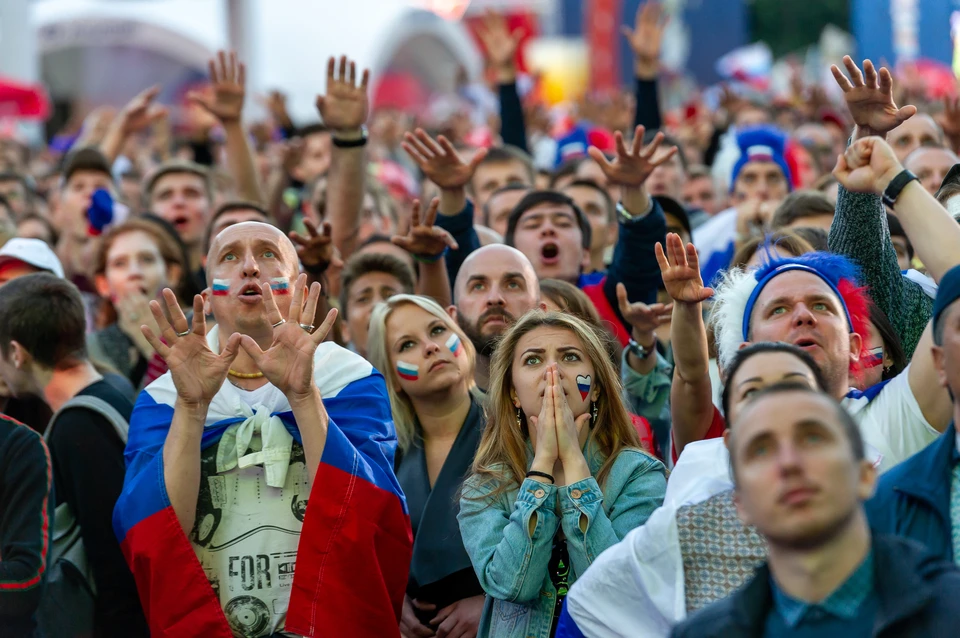 Флешмоб провели накануне матча сборными России и Ирана в Казани