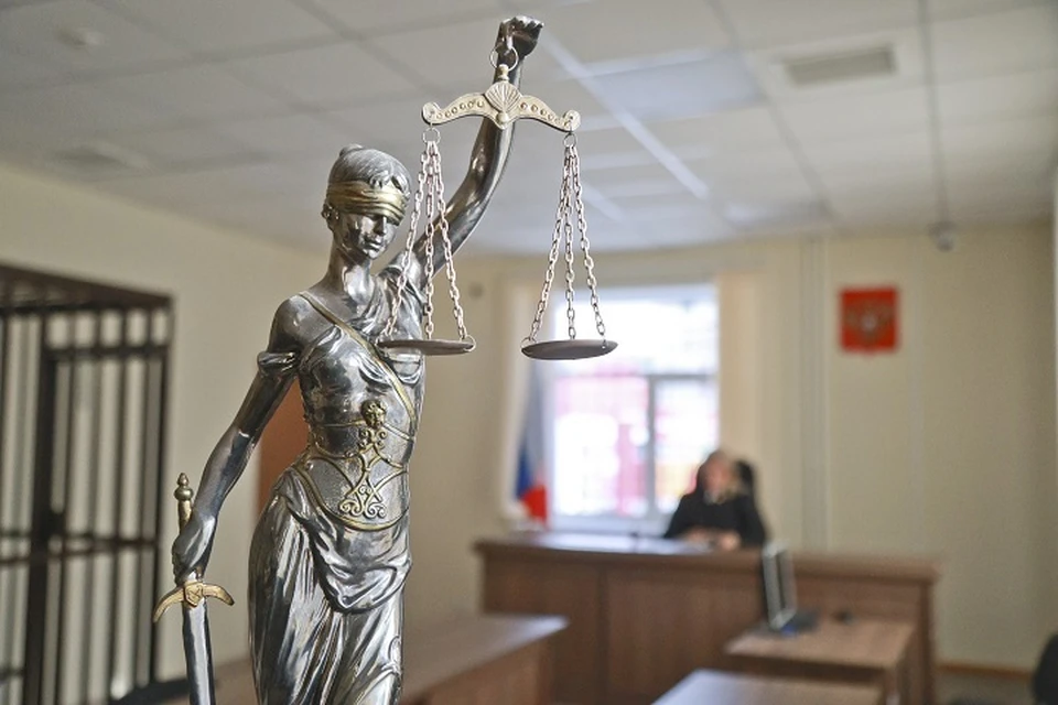 Имущество на 85 миллионов рублей требуют изъять у экс-таможенника в Приморье