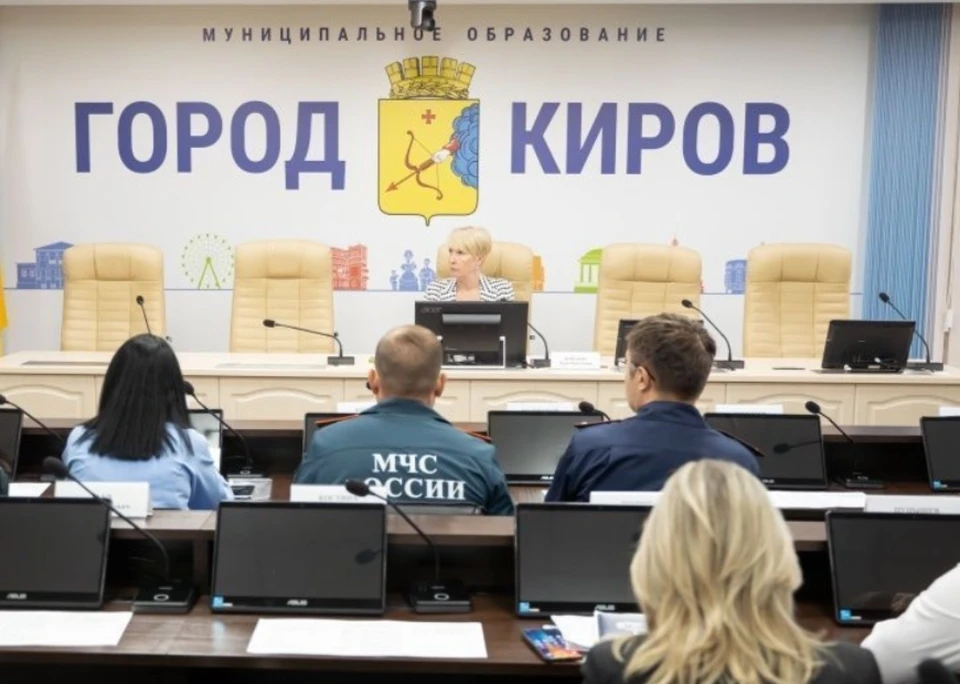 Большинство депутатов Кировской Думы проголосовали за новые названия улиц. Фото: киров.рф.