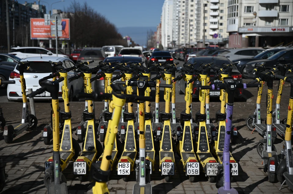 В Петербурге завершилась серия рейдов по контролю за использованием электросамокатов и других СИМ.