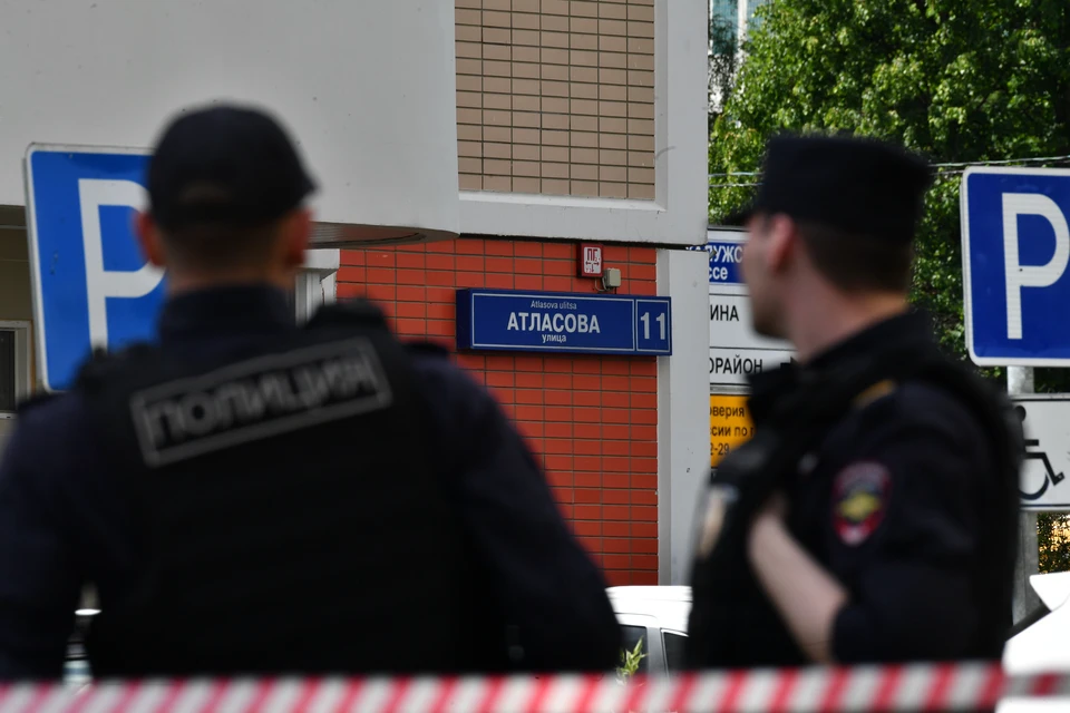 Полиция опровергла информацию об уколе шприцем в московском метро