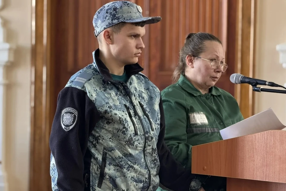 Людмилу Тархову интересовало происхождение и предназначение снимков