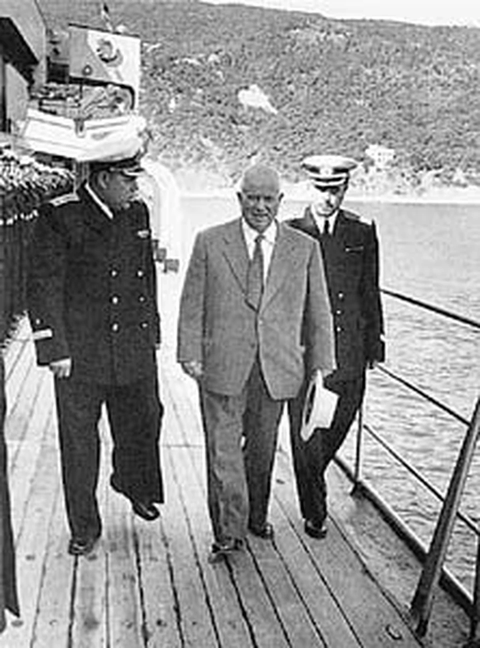 Прошло пять лет. Хрущев на учениях Черноморского флота. 1959 год.