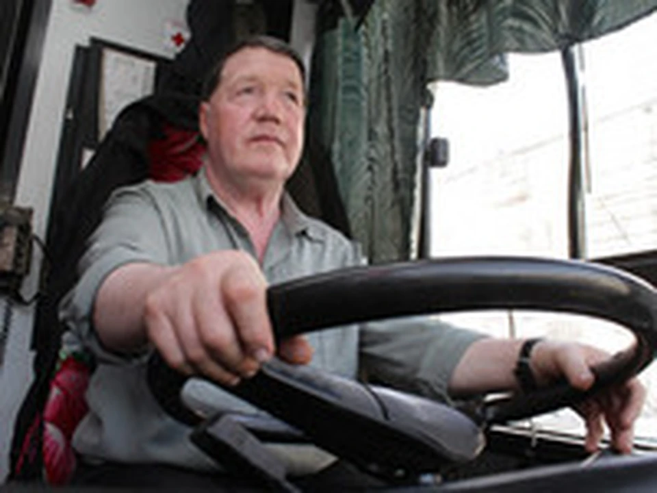 Водители челябинских автобусов собираются увольняться