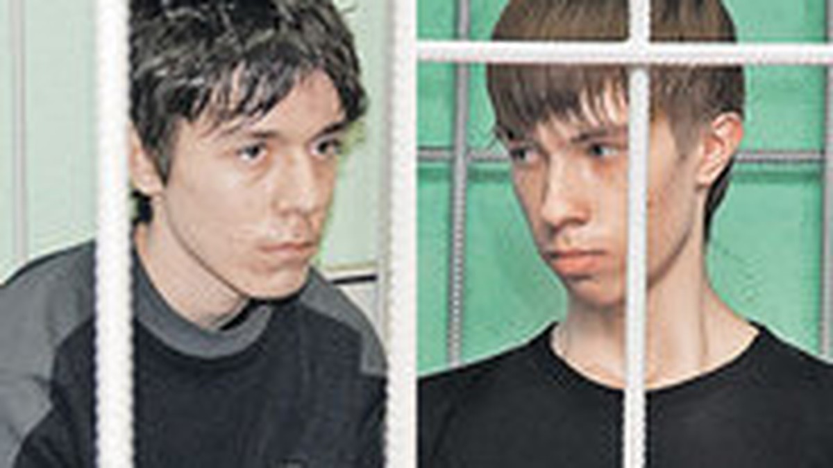 отбивание члена яиц Банда подростков убивала людей, чтобы прославиться в интернете - KP.RU