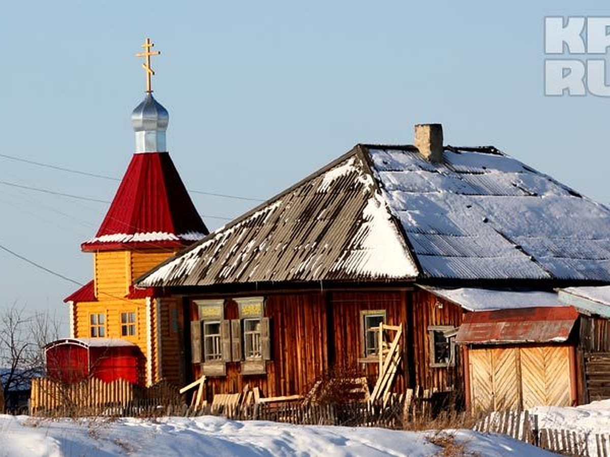 У себя на огороде болгарин построил часовню - KP.RU