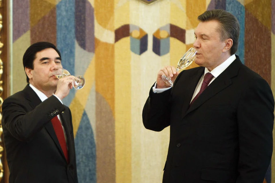 Янукович назвал Туркмению Казахстаном