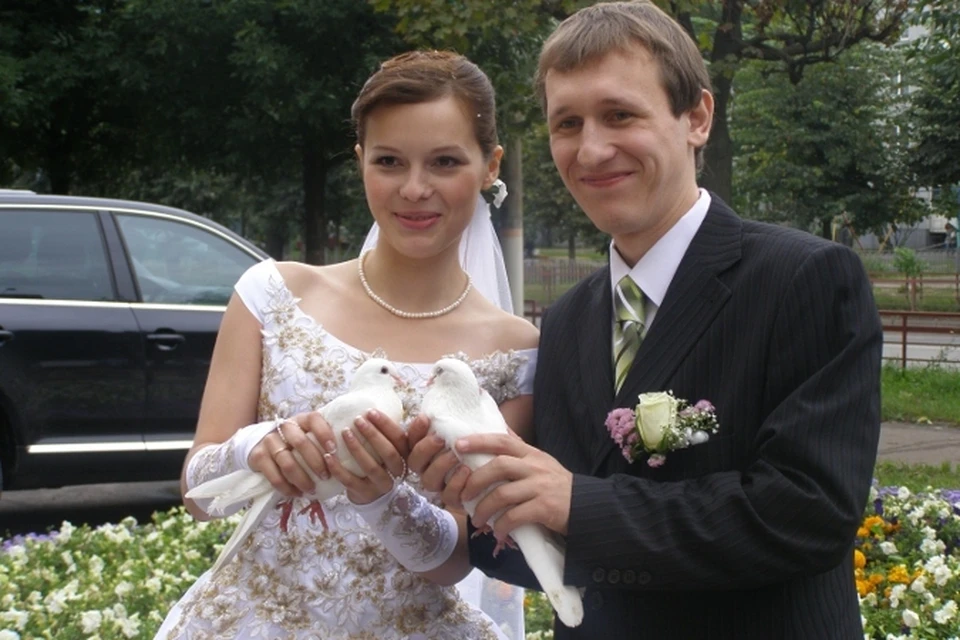 Двойной праздник: более тысячи пар приурочили свадьбы ко Дню матери