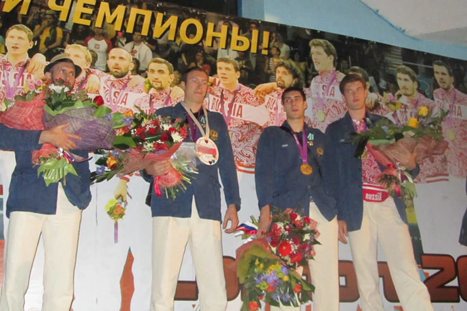 Золотая белгородская  четверка: Сергей Тетюхин, Тарас Хтей, Дмитрий Ильиных и Дмитрий Мусэрский.