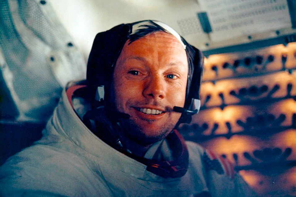 Скончался \"первый человек на Луне\" Нил Армстронг - KP.RU