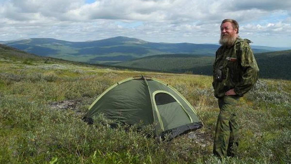 Турист 9. Перевал Дятлова аномальная зона палатка. Тайны пропавших экспедиций. Затерянные экспедиции Урал. 9 Путешественников.