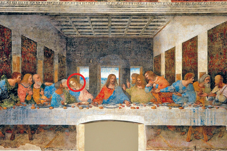 На фреске «Тайная вечеря» кисти Леонардо да Винчи современные исследователи разглядели женскую фигуру по правую руку Христа. До сих пор считалось, что это апостол Иоанн.