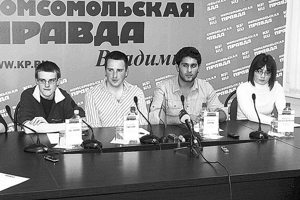 Преподаватели «Британского дома» (слева направо): Дейвид Джеппи, Стюарт Уилли, Индиго Бурас и Камилла Фиджалковски.