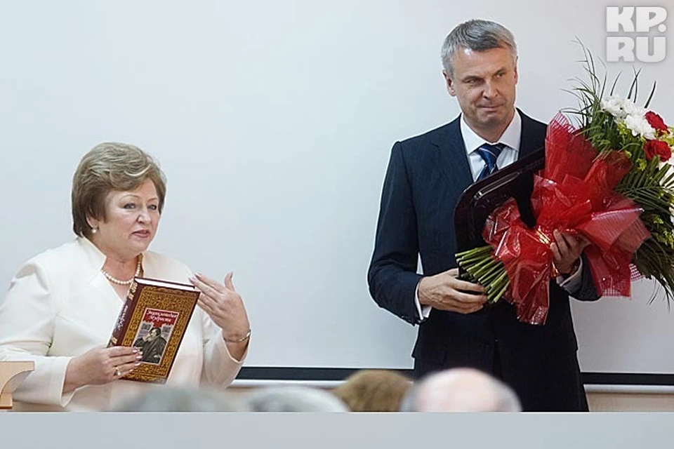 Экс-хозяйка Нижнего Тагила вчера уступила свое кресло новому градоначальнику