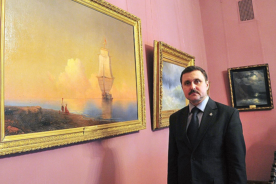 56 подлинных полотен классиков русской живописи, изъятых подчиненными Сердюкова, переехали на законное место - в музей.